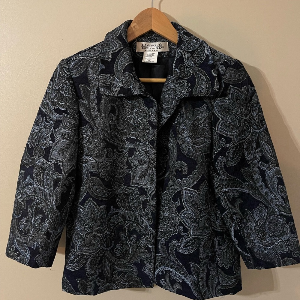 Vintage paisley blazer by Harve Benard